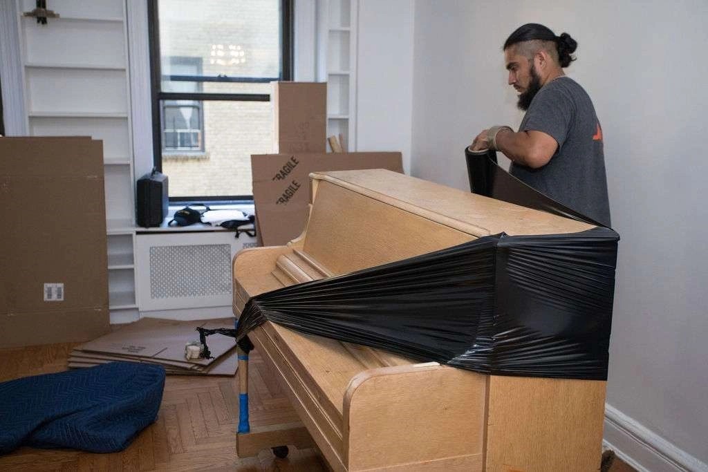 Movers and Packers
